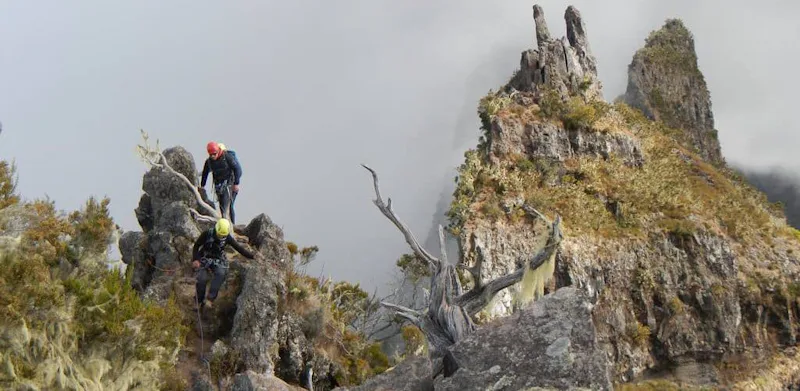 3 Salazes : Journée d'escalade avec un guide