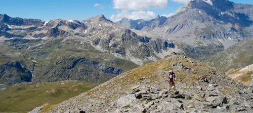 4-day hut to hut hiking tour in Vanoise