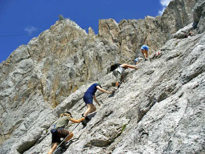 Glacier and climbing course in Dachstein