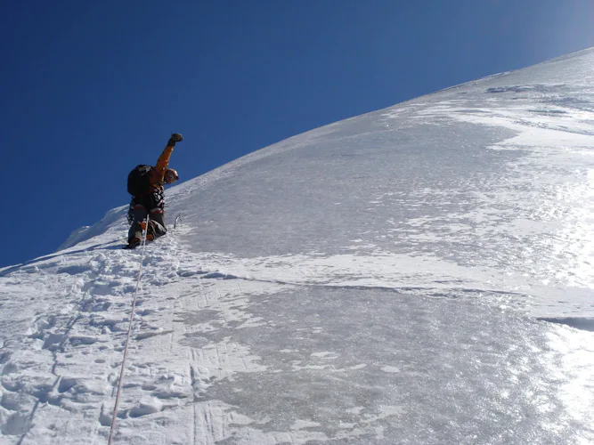 Ascenso guiado de 2 días a la Cara Norte del Eiger