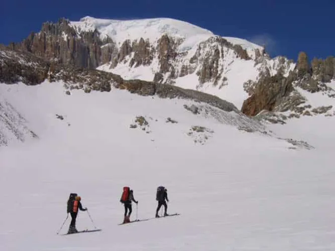 Cerro San Lorenzo expedition, Chilean Patagonia