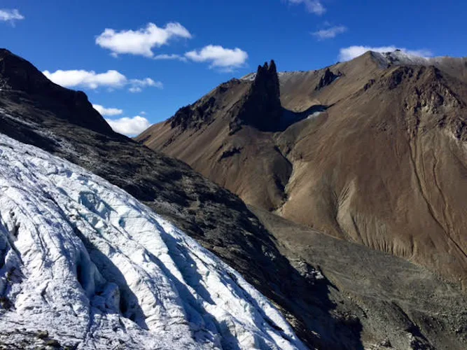 Cerro Peñon mountaineering expedition