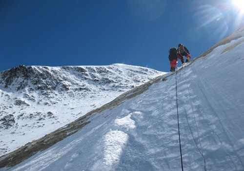 Winter mountaineering course in Sierra Nevada Range