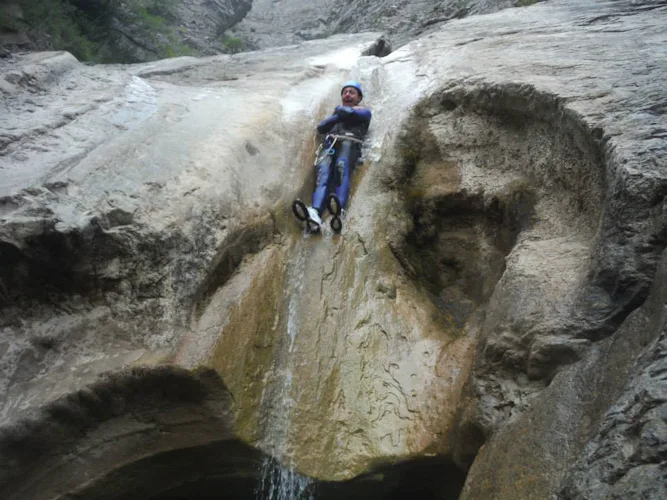 Canyoning in the Pyrenees 2