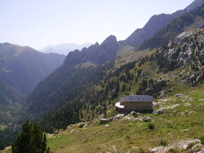 Climbing in the Pyrenees - Angel Orus refuge