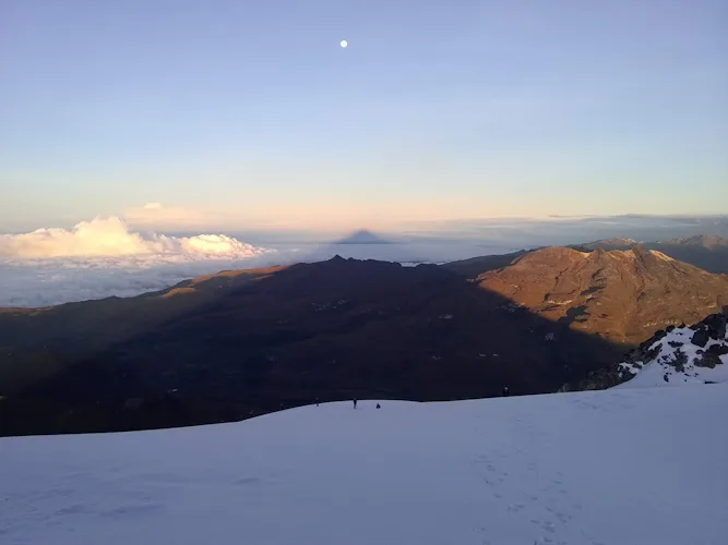 Ascent to Nevado del Tolima