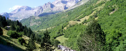 Pyrenees, 4 Day Refuge to Refuge Hiking Tour