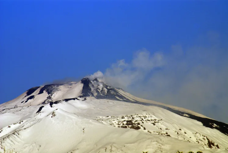 Guided ski tour on Etna
