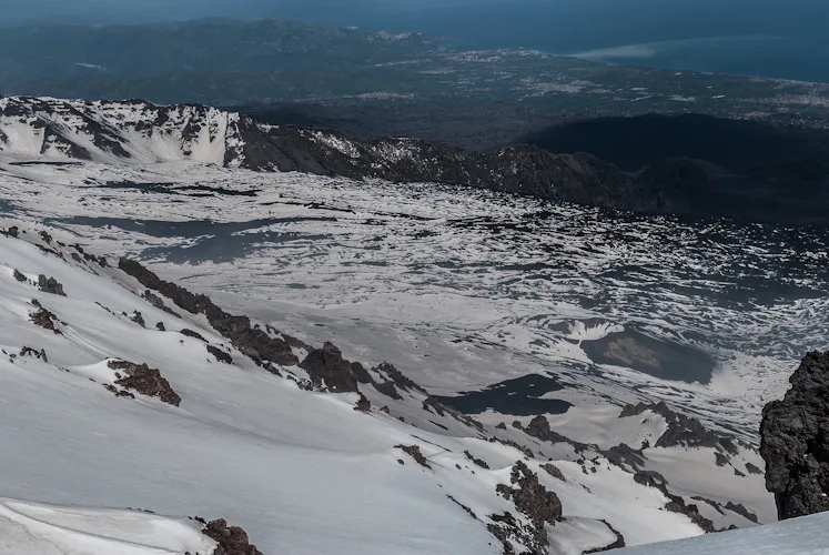 Ski touring with a guide in Etna