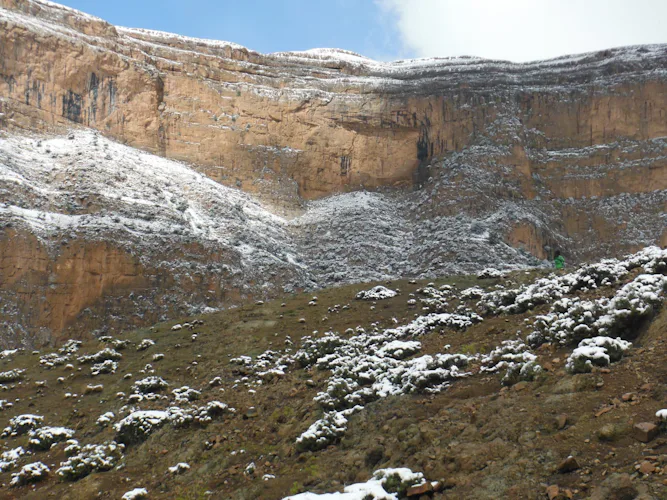 Morocco-Taghia Guided Multipitch Climbing Tour
