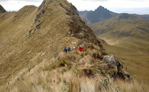Fuya Fuya, Illiniza, Chimborazo and Cotopaxi 15 day climb