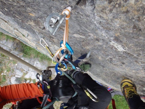 Aid rock climbing course in Wallonia