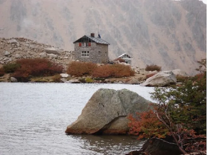 Hut to hut trekking, Bariloche