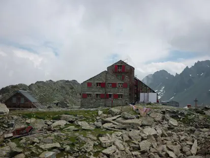 2-day ascent to Monviso, 3841m