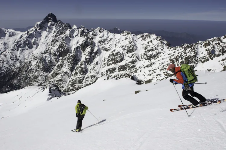 Voyage de ski de randonnée en Corse Alta Strada (7 jours)