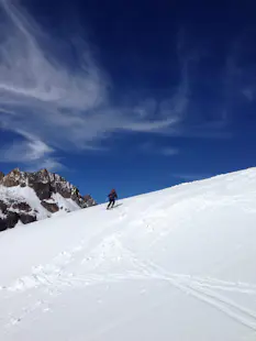Ski mountaineering 2-day traverse in Huayna Potosí