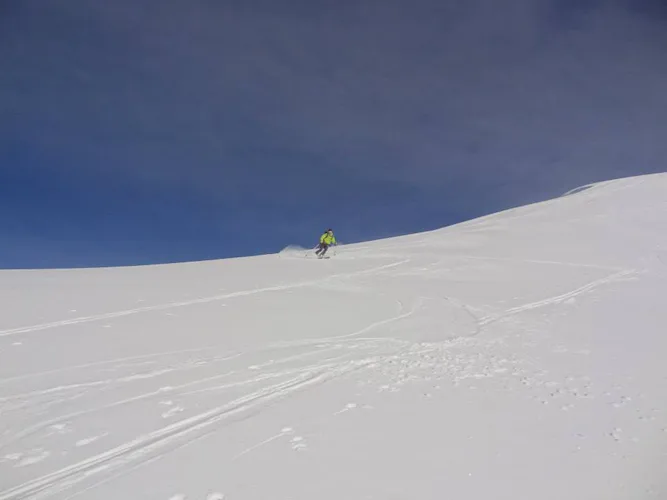 Ski touring Janq’u Uyu, Cordillera Real
