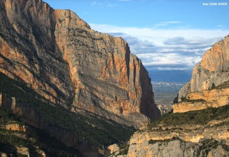 Catalonia 3-to-5 day rock climbing tour