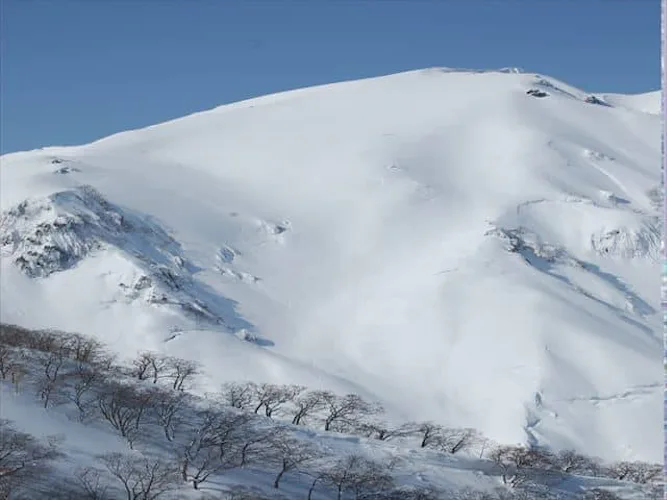 Esquí de travesía alrededor de la zona de Gunma y Niigata