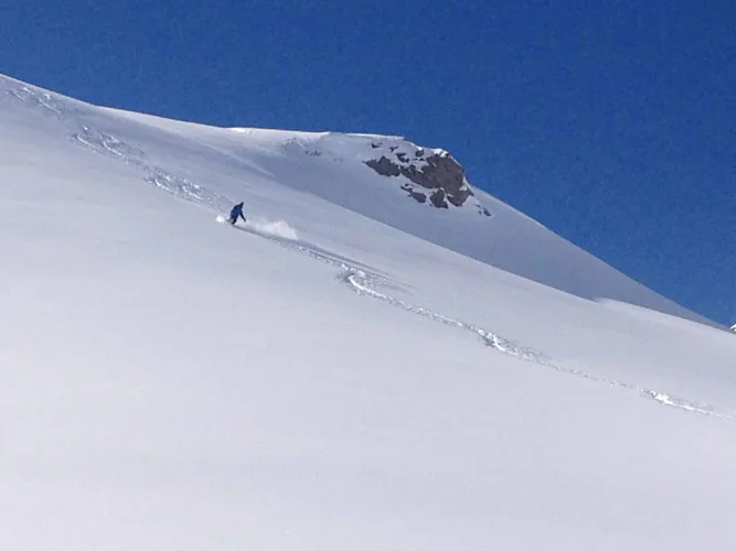 Off piste and ski touring in Les 3 Vallees, France