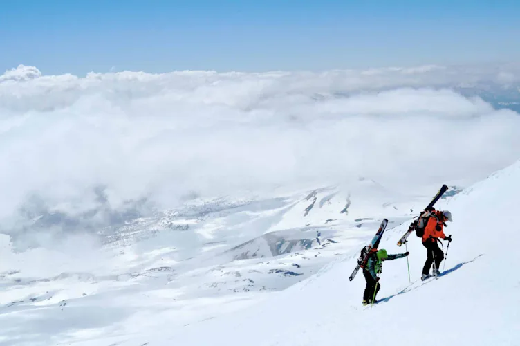 Ski touring in Chilean Volcanoes