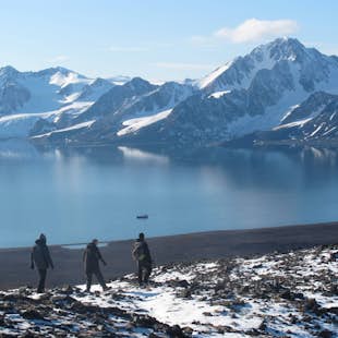 Hiking in Spitsbergen in the Arctic