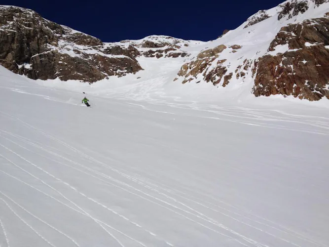 Freeride skiing la Grave la Meije