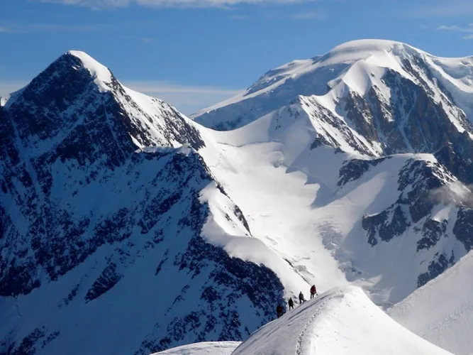 Programme d'alpinisme dans le massif du Mont Blanc