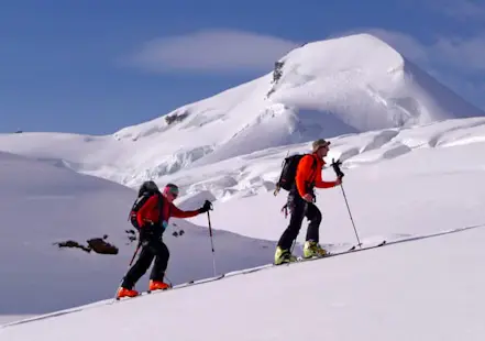 Ski touring in Saas Fee in Valais