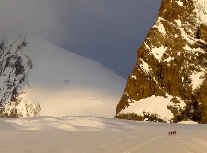 Ski touring in Saas Fee in Valais