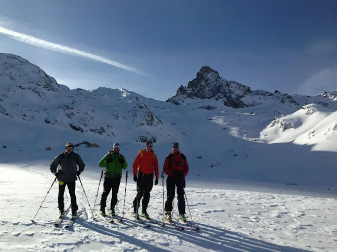 Stage d'initiation au ski de randonnée de 5 jours dans la vallée du Queyras