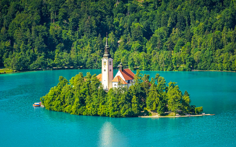 Hiking in Bled