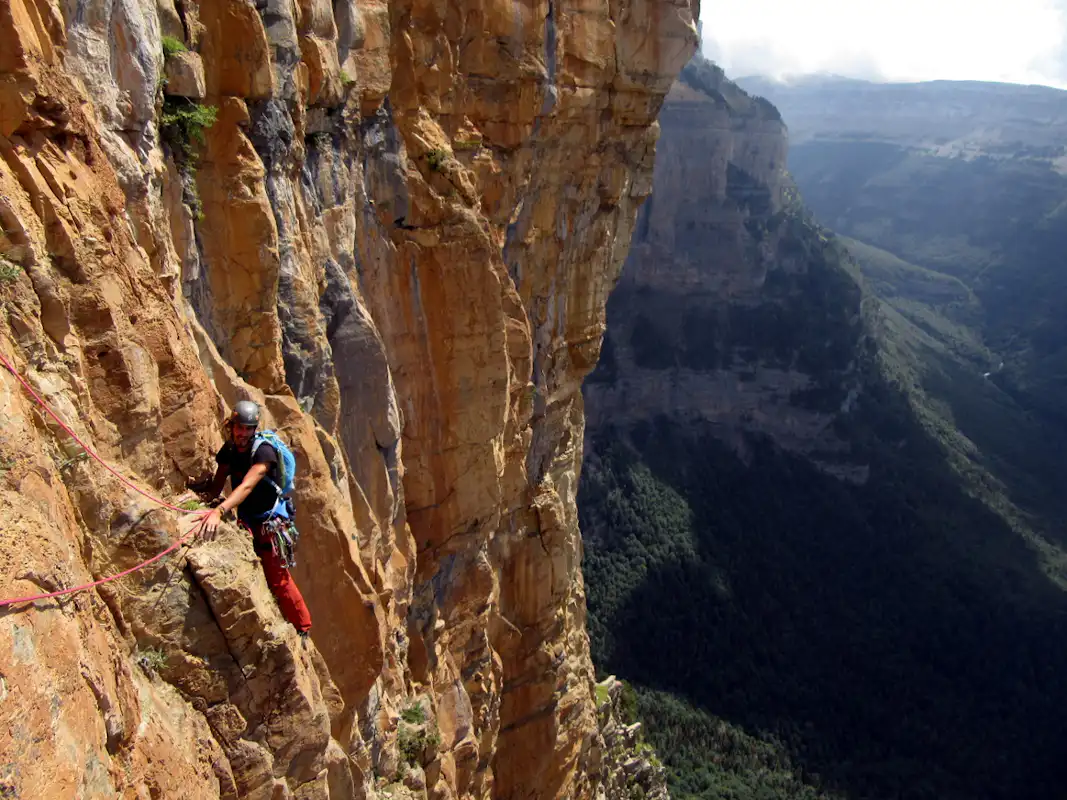 Rock Climbing in the Spanish Pyrenees: Where to Go? post image