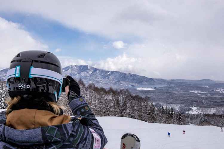 Where to Go Backcountry Skiing Near Tokyo?