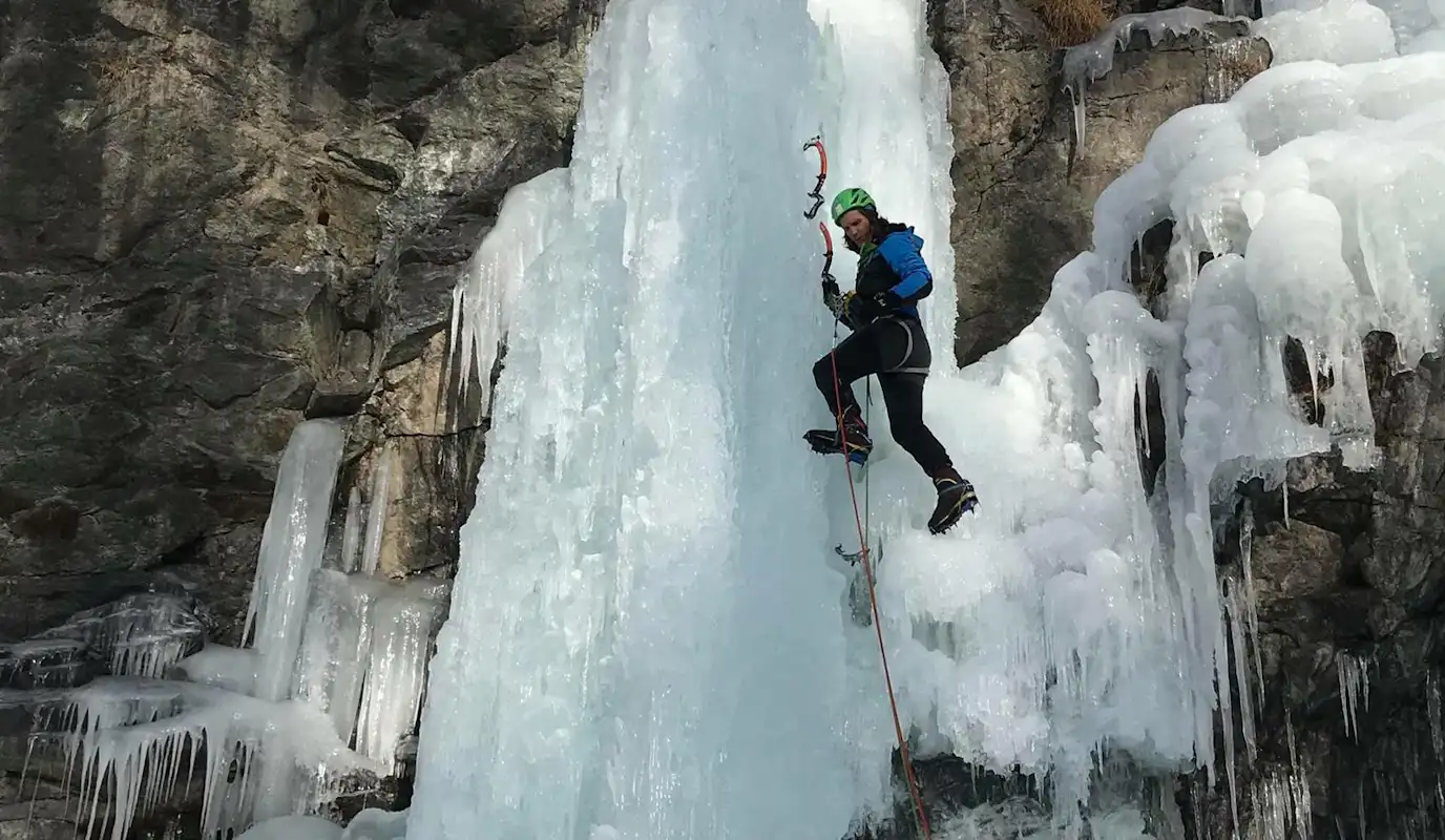 Ice Climbing with a Guide in Cogne, a Paradise in the Aosta Valley post image