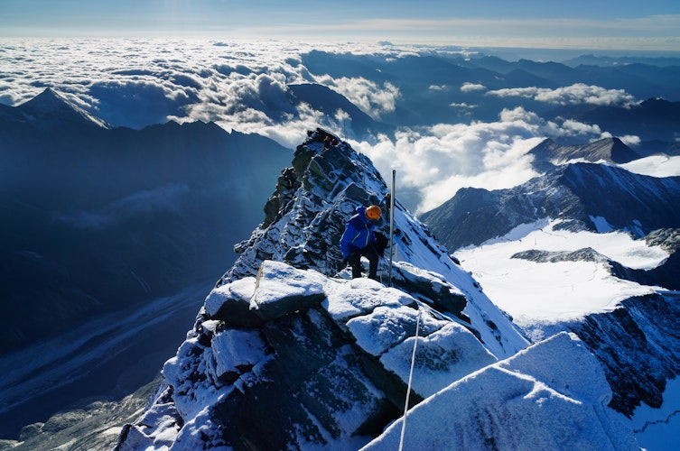 Climbing Grossglockner: Facts & Information. Routes, Climate, Difficulty, Equipment, Cost