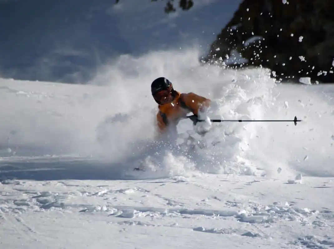 What is freeride skiing? Equipment, Best Season, Top Spots post image
