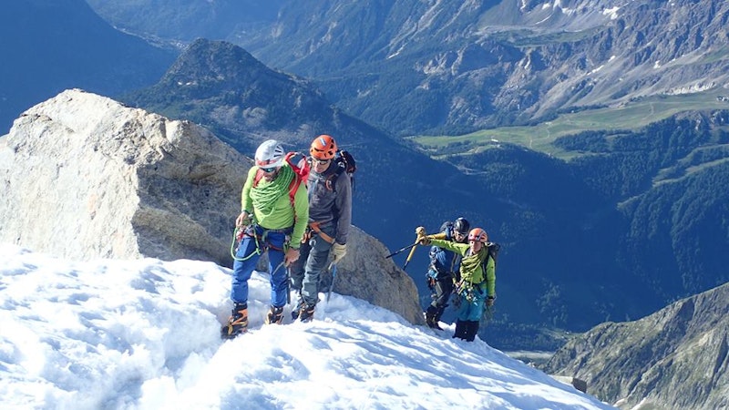 First IFMGA Mountain Guides from Eastern Europe