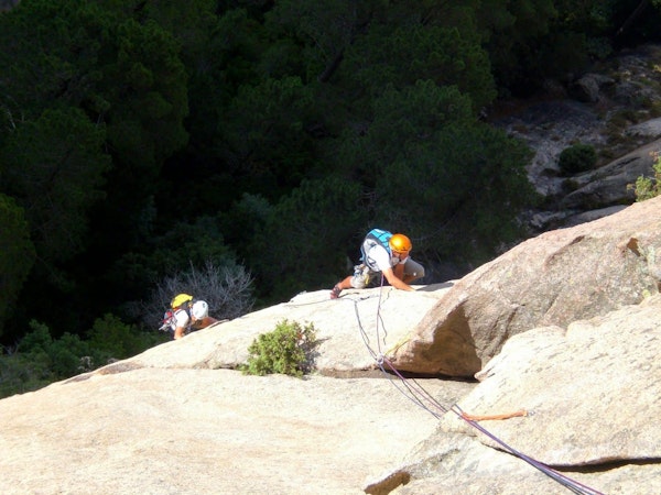 Rock climbing in Corsica Bavella