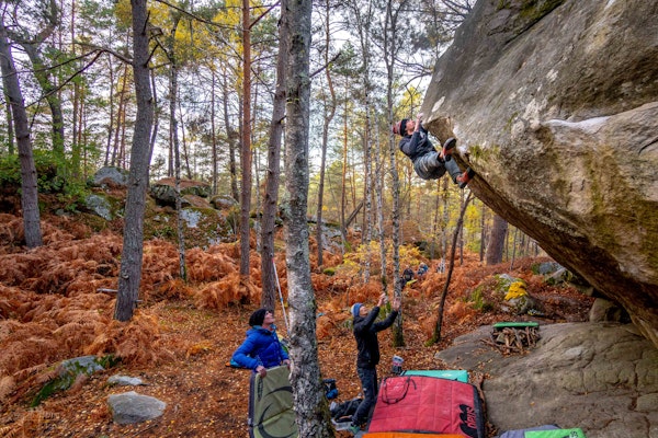 Bouldering in Fontainebleau