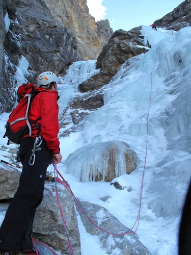 Ice climbing in Pitztal
