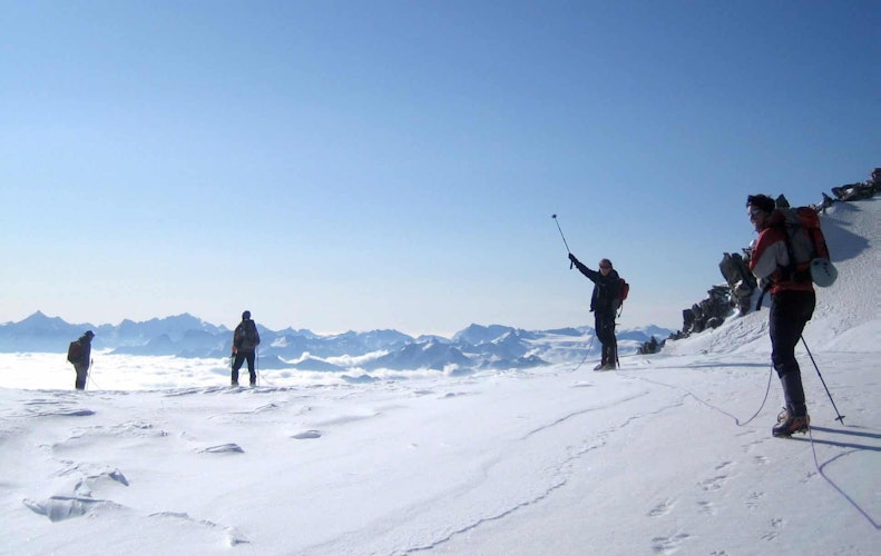 Mountaineering in the Alps: 5 summits for beginners