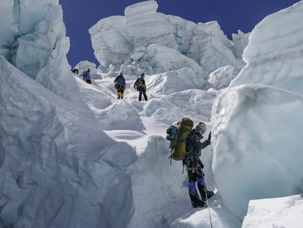 Mount Everest risk