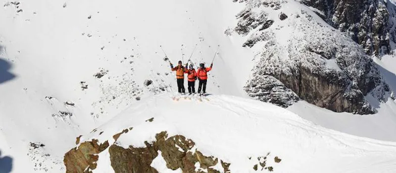 3-day heliskiing trip in Uco Valley, Argentina