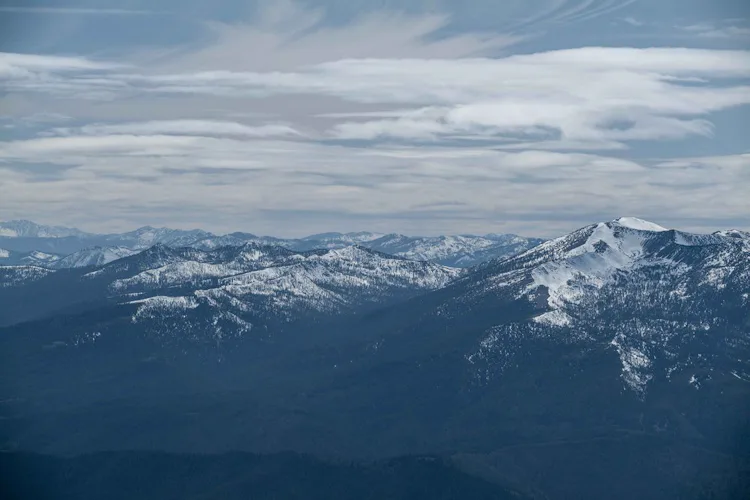 Mount Shasta Splitboarding