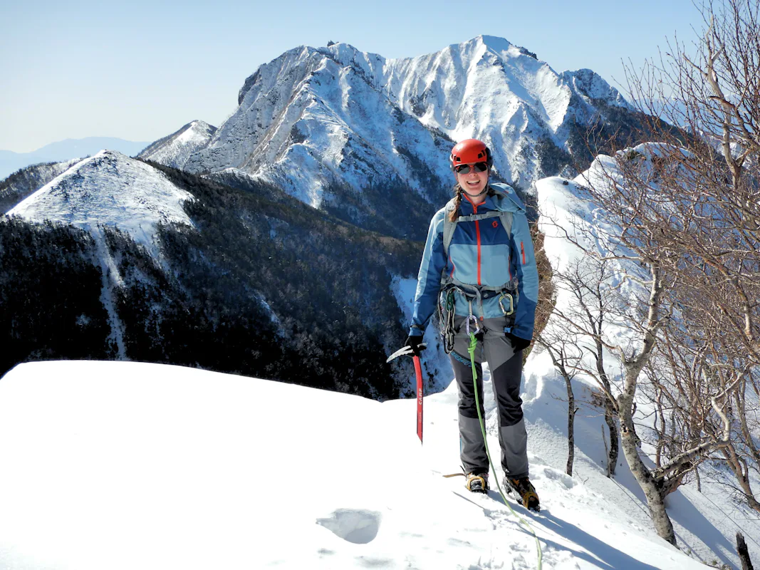 Ice climbing course for beginners in the Yatsugatake Mountains, Japan (2 days) | Japan