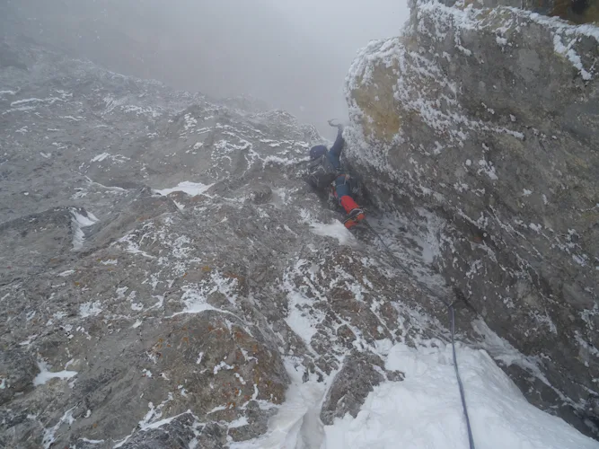 Escalada en hielo en los Pirineos