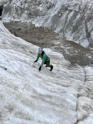 Les Perrons alpine rock climbing day in Chamonix-Mont Blanc
