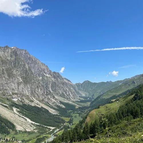 Via Alpina Trekking in the Bernese Alps