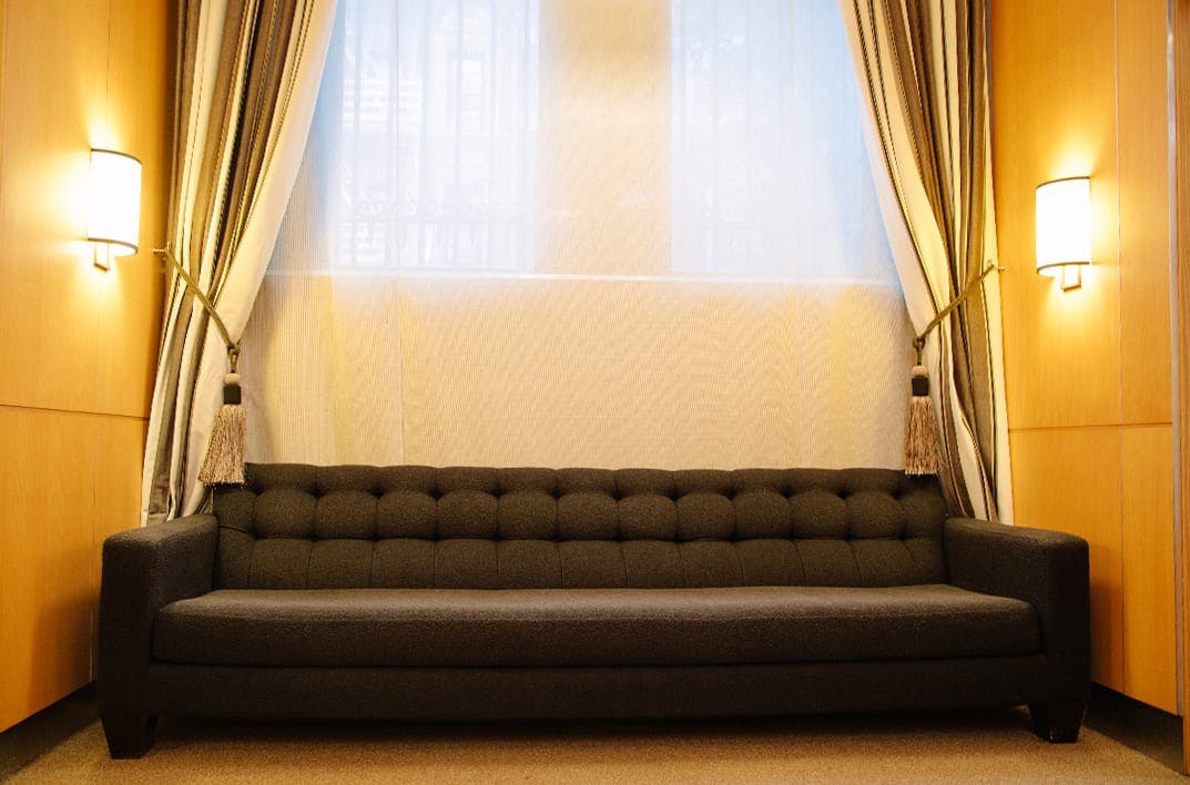 Dr. Olivia Hutchinson's waiting room